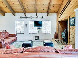 Pathway Tahoe Donner Retreat