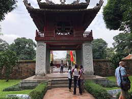 Blue Pearl West Hotel