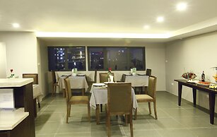 Blue Pearl West Hotel