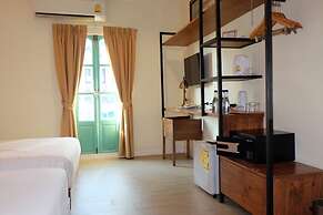 Siri Poshtel Bangkok