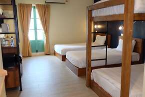 Siri Poshtel Bangkok