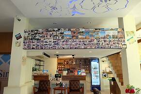 Siri Poshtel Bangkok