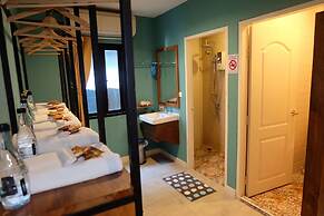 Siri Poshtel Bangkok