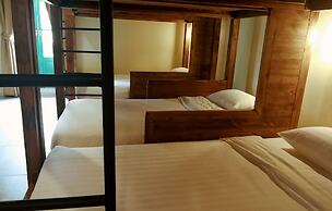 Siri Poshtel Bangkok