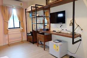 Siri Poshtel Bangkok