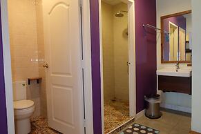 Siri Poshtel Bangkok