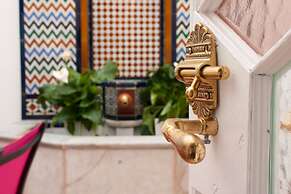 El Escondite de María