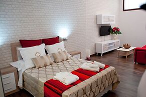 El Escondite de María