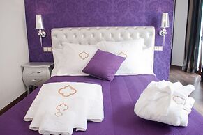 El Escondite de María