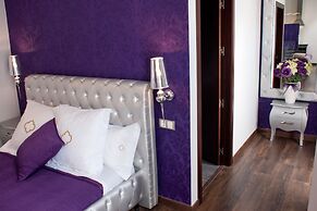 El Escondite de María