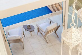 Sabrinas Haus - Adults Only