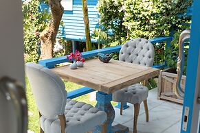 Sabrinas Haus - Adults Only