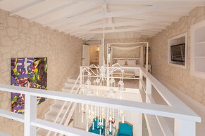 Sabrinas Haus - Adults Only