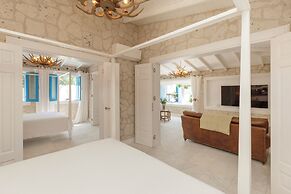 Sabrinas Haus - Adults Only