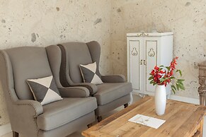 Sabrinas Haus - Adults Only