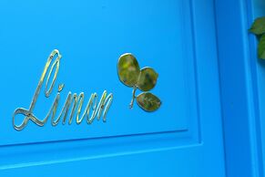 Sabrinas Haus - Adults Only