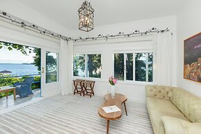 Sabrinas Haus - Adults Only