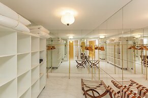 Sabrinas Haus - Adults Only