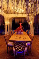 Sabrinas Haus - Adults Only