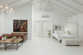 Sabrinas Haus - Adults Only