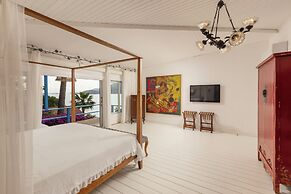 Sabrinas Haus - Adults Only