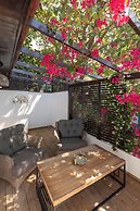 Sabrinas Haus - Adults Only