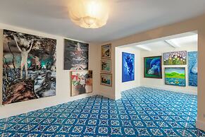 Sabrinas Haus - Adults Only