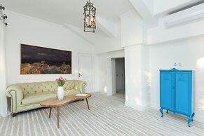 Sabrinas Haus - Adults Only