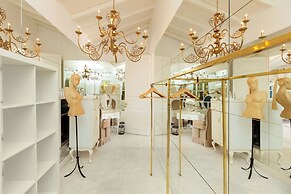 Sabrinas Haus - Adults Only