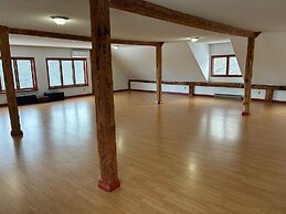 La Grange Country Inn