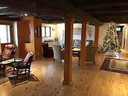 La Grange Country Inn