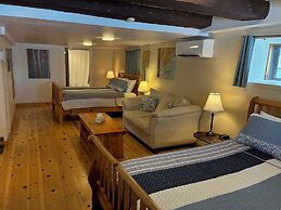 La Grange Country Inn