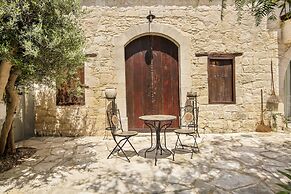 Meleni Cottage Houses