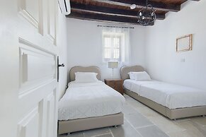 Meleni Cottage Houses