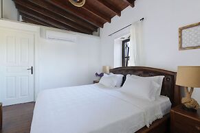 Meleni Cottage Houses