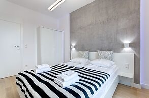 Dom & House - Apartments Brabank Old Town