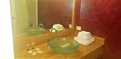 Madison Inn and Suites