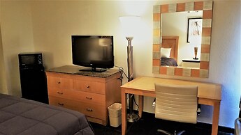 Madison Inn and Suites