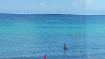 Hollywood Beach Side Apartments