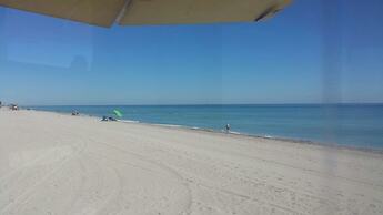 Hollywood Beach Side Apartments