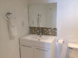 Hollywood Beach Side Apartments