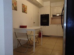 Hollywood Beach Side Apartments