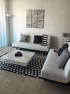 Beach Apartments Hollywood