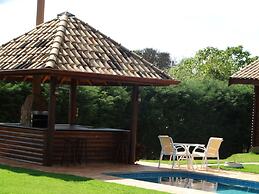 Casa Vila Pinhal Broa