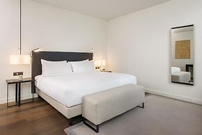 Hilton Lake Como