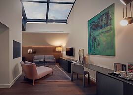 Hilton Lake Como