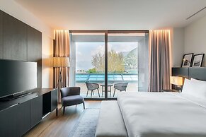 Hilton Lake Como