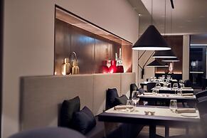 Hilton Lake Como