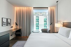 Hilton Lake Como