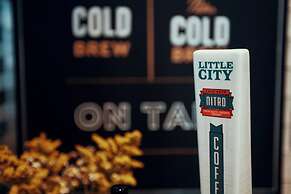 Aloft Austin Downtown